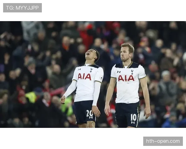 史蒂夫·布鲁斯重返英超，誓率队开启状态回暖新篇章